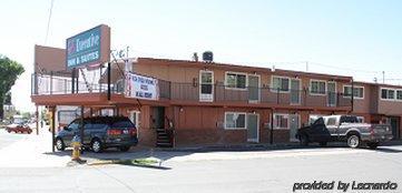 Executive Inn & Suites 레이크뷰 외부 사진